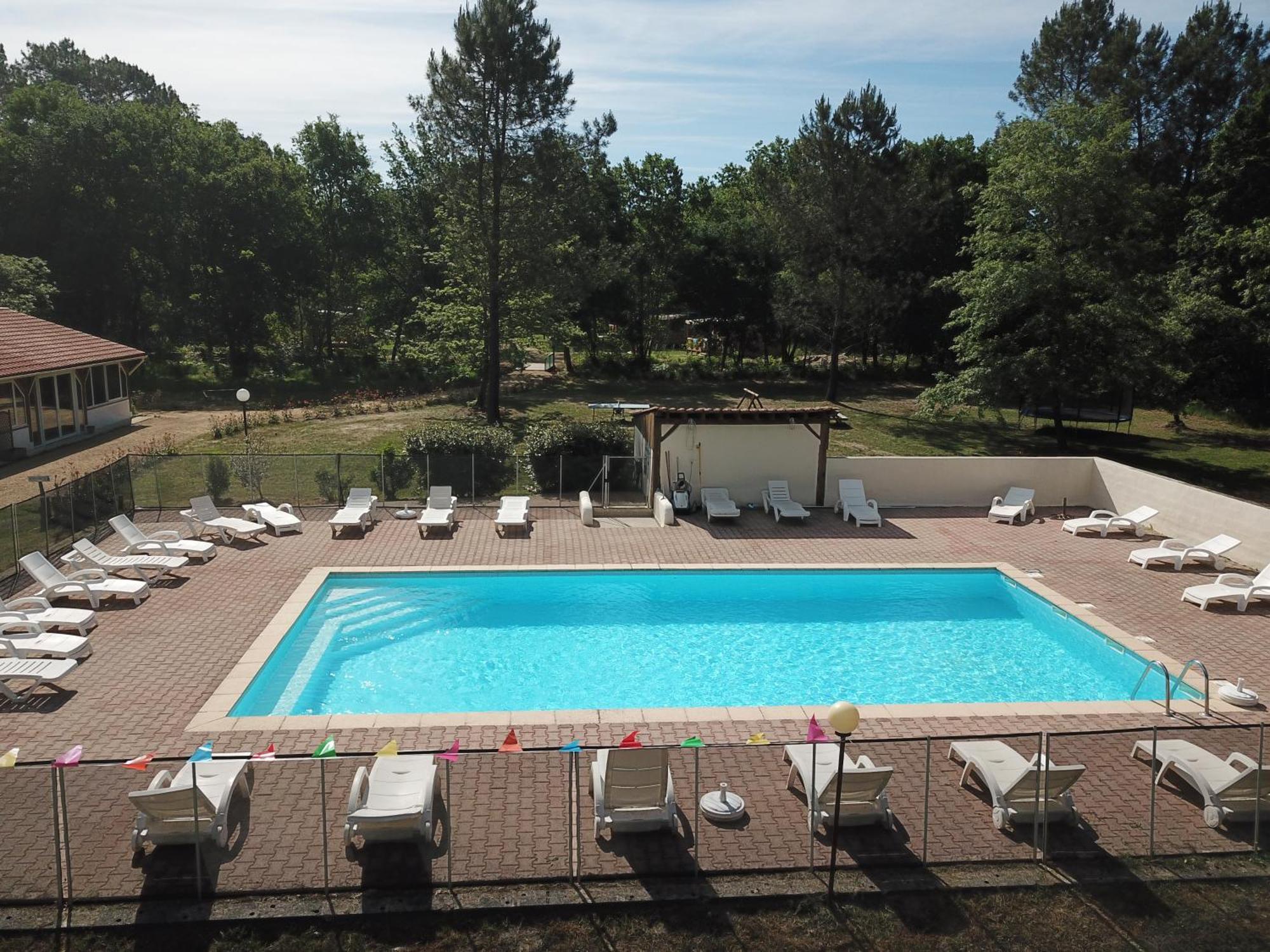 Les Palafitos Hotel Luglon Bagian luar foto